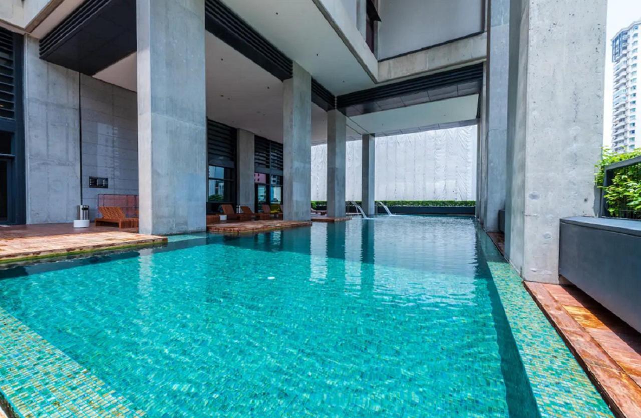 Luxury Arcoris Mont Kiara Nx 163Mall 1Bedroom 4 Pax Kuala Lumpur Exterior photo